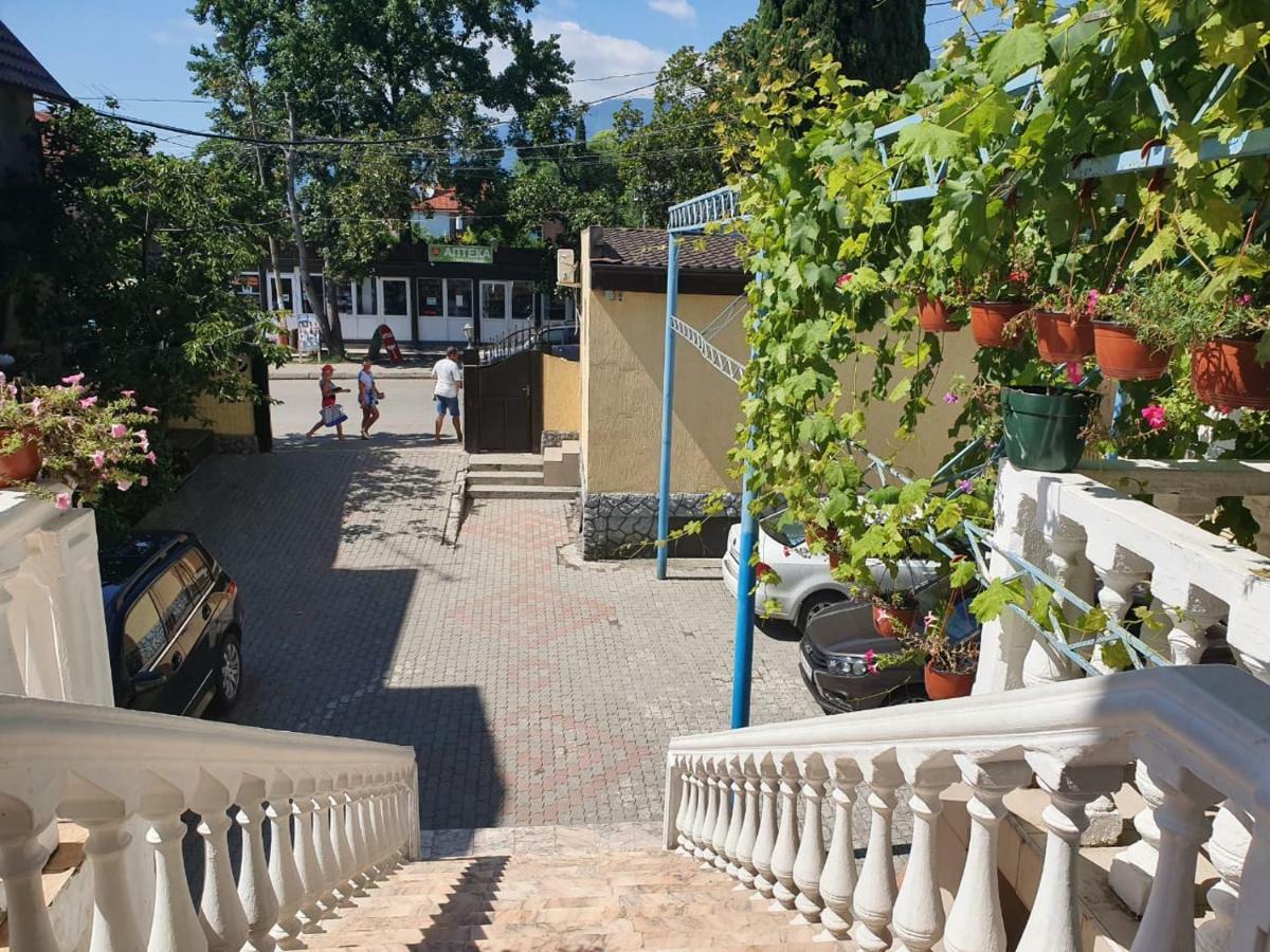 Hotel Ахра Gagra Exteriér fotografie